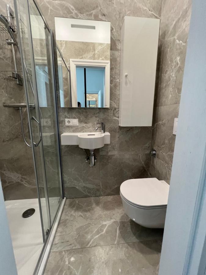 Arena Apartment Каунас Экстерьер фото