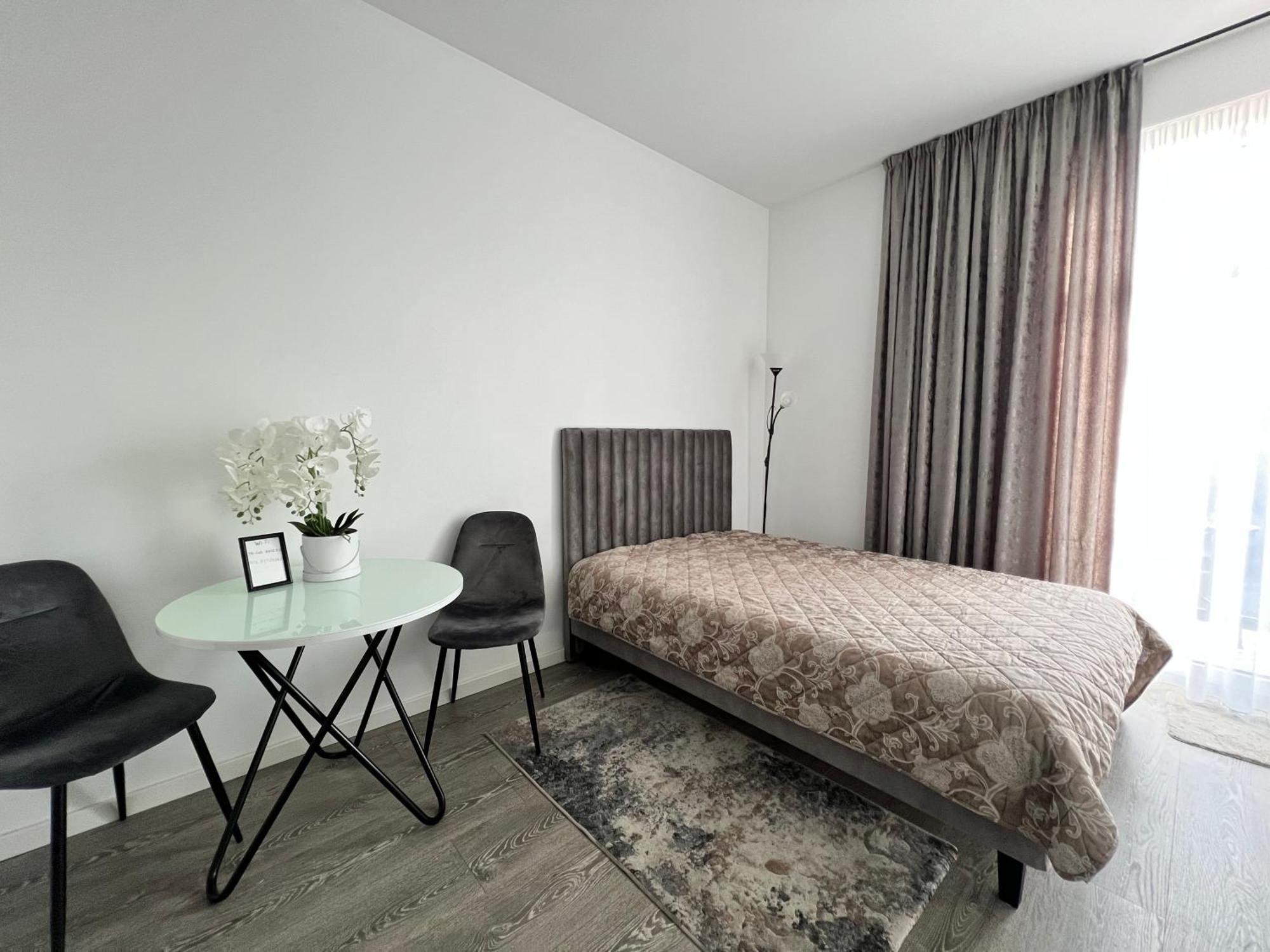 Arena Apartment Каунас Экстерьер фото